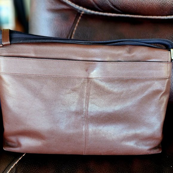 Coach Messenger/Laptop Briefcase - Picture 3 of 4